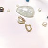 12mm Bebek Taşlı Küpe 14 Ayar Altın HD VİDEOLU