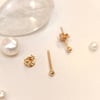 2.4mm Nokta Top Küpe 14 Ayar Altın HD VİDEOLU