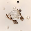 0.46ct Elmas Taşlı Sallanan Damla Küpe 8 Ayar Altın  HD VİDEOLU