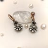 1,33ct Elmas Taşlı Sallanan Damla Küpe 8 Ayar Altın  HD VİDEOLU