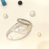 Beyaz 2mm Yuvarlak Kalemli Ajda Alyans 14 Ayar Altın HD VİDEOLU