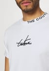 Biyesi Yazılı Logolu  T shirt Beyaz