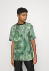Unisex Oversize Yılan Baskılı  T shirt Yeşil