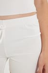 Kadın Slim Fit Dar Kesim Fitilli V Yaka Ekru Askılı Bluz ve Beli Bağlamalı Ekru Şort Takım