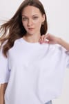 Kadın Oversize Geniş Kesim %100 Pamuk Yumuşak Dokulu Basic Bisiklet Yaka Beyaz Tişört