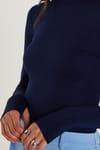 Kadın Regular Fit Klasik Kesim Viskon Kumaş Balıkçı Yaka Lacivert Bluz 