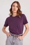 Kadın Slim Fit Dar Kesim %100 Pamuk Yumuşak Dokulu Mor Bisiklet Yaka Tişört