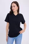 Kadın Slim Fit Dar Kesim Pamuklu Yumuşak Dokulu Likralı Esnek Kumaş Düz Basic Siyah V Yaka Tişört