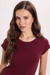 Kadın Slim Fit Dar Kesim Bisiklet Yaka Reglan Kol %100 Pamuk Bordo Tişört Bluz