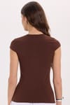 Kadın Slim Fit Dar Kesim Pamuklu Likralı Bisiklet Yaka Ay Kol Kahverengi Tişört