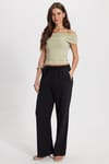 Kadın Slim Fit Dar Kesim Pamuklu Kayık Yaka Kısa Kollu Likralı Yeşil Bluz