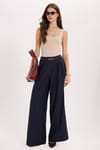 Kadın Slim Fit Dar Kesim Askılı Kare Yaka Sırtı Açık Sandy Kumaş Çıtçıtlı Bej Body