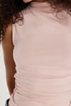 Kadın Slim Fit Viskon Sıfır Kol Boğazlı Gül Kurusu Bluz