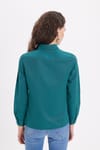 Kadın Slim Fit Dar Kesim Uzun Kollu Pamuklu Vücuda Oturan Dokulu Yeşil Basic Gömlek