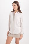 Kadın Slim Fit Dar Kesim Vucüda Oturan Uzun Kollu Gizli Düğme Detaylı Taş Basic Gömlek