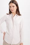 Kadın Slim Fit Dar Kesim Vucüda Oturan Uzun Kollu Gizli Düğme Detaylı Taş Basic Gömlek