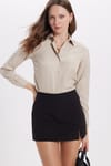 Kadın Slim Fit Dar Kesim Vücuda Oturan Uzun Kollu Açık Bej Basic Gömlek