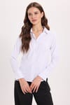 Kadın Slim Fit Dar Kesim Pensli Vucüda Oturan Klasik Yaka Uzun Kollu Likralı Beyaz Gömlek