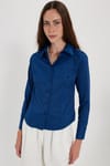 Kadın Slim Fit Dar Kesim Pensli Vucüda Oturan Klasik Yaka Uzun Kollu Likralı Lacivert Gömlek