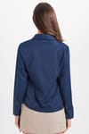 Kadın Slim Fit Dar Kesim Pensli Vucüda Oturan Uzun Manşet V Yaka Gömlek