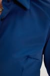Kadın Slim Fit Dar Kesim Pensli Vucüda Oturan Klasik Yaka Uzun Kollu Likralı Lacivert Gömlek