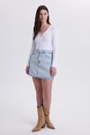 Kadın Slim Fit Dar Kesim Pamuklu V Yaka Beyaz  Bluz