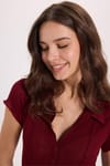 Kadın Slim Fit Dar Kesim Kısa Kollu Gömlek Yaka Bordo Gömlek