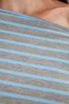 Kadın Regular Fit Klasik Kesim Asimetrik Yaka Yarasa Kol Çizgili Likralı Mavi Viskon Crop Bluz
