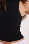 Kadın Slim Fit Dar Kesim Halter Yaka Kolsuz Dantel Detaylı Siyah Atlet Bluz