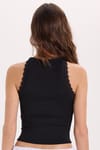 Kadın Slim Fit Dar Kesim Halter Yaka Kolsuz Dantel Detaylı Siyah Atlet Bluz
