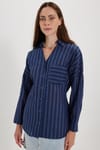 Kadın Oversize Geniş Kesim Uzun Kollu Pamuklu Beli Kuşaklı Çizgili Cepli Lacivert Gömlek 
