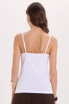 Kadın Slim Fit Dar Kesim  Kolsuz V Yaka Dantel Detaylı Pamuklu Likralı Beyaz Crop