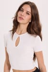 Kadın Slim Fit Dar Kesim %100 Pamuk Kısa Kollu Bisiklet Yaka Beyaz Crop