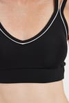 Kadın Slim Fit Dar Kesim Çapraz Bağlamalı Askılı V Yaka Siyah Crop 