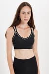 Kadın Slim Fit Dar Kesim Çapraz Bağlamalı Askılı V Yaka Siyah Crop 