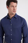 Modern Slim Fit Uzun Kollu Pamuklu Kolay Ütü Armürlü Erkek Lacivert Gömlek