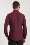 Erkek Slim Fit Dar Kesim Uzun Kollu Pamuklu Oxford Doku Kolay Ütülenebilir Bordo Düğmeli Yaka Gömlek