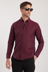 Erkek Slim Fit Dar Kesim Uzun Kollu Pamuklu Oxford Doku Kolay Ütülenebilir Bordo Düğmeli Yaka Gömlek