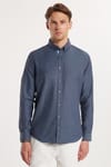 Erkek Slim Fit Dar Kesim Uzun Kollu Pamuklu Oxford Doku Kolay Ütülenebilir Mavi Düğmeli Yaka Gömlek