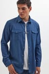 Slim Fit Uzun Kollu Spor Yaka Yıkamalı Çift Cepli Armürlü Denim Kot İndigo Erkek Gömlek