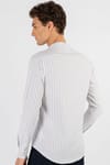 Slim Fit Uzun Kol Hakim Yaka Gizli Cep Çizgili Erkek Gömlek