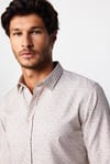 Slim Fit Dar Kesim Desenli Pamuklu Kolay Ütülenebilir Bej Erkek Gömlek