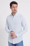 Erkek Slim Fit Dar Kesim %100 Pamuk Keten Doku Düğmeli Yaka Mavi Gömlek