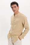 Erkek Slim Fit Dar Kesim Uzun Kollu %100 Pamuk Keten Doku Hakim Yaka Bej Gömlek
