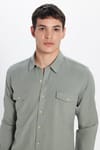 Erkek Slim Fit Dar Kesim %100 Pamuk Keten Doku Çift Cep Spor Yaka Açık Haki Gömlek
