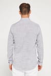 Erkek Slim Fit Dar Kesim Uzun Kollu %100 Pamuk Keten Doku Apoletli Lacivert Gömlek