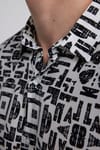 Slim Fit Dar Kesim Uzun Kol Baskılı Desen Viskon Spor Erkek Gömlek