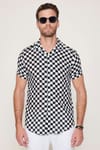 Slim Fit Dar Kesim Apaj Yaka Viskon Kısa Kol Erkek Spor Gömlek