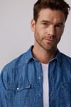 Slim Fit Dar Kesim Çift Cep Kapaklı  Pamuklu Denim Lacivert  Gömlek