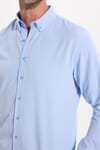 Erkek Slim Fit Dar Kesim Uzun Kollu Pamuklu Oxford Doku Kolay Ütülenebilir Mavi Düğmeli Yaka Gömlek